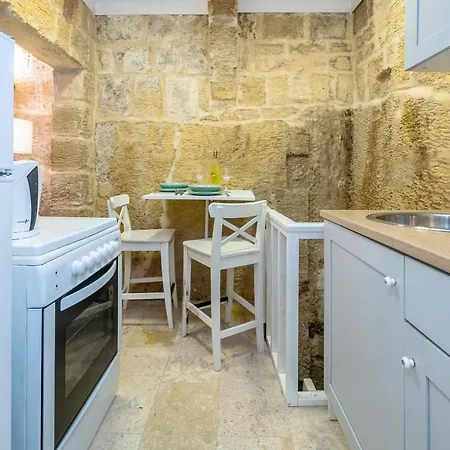 Barrakka Studio דירה